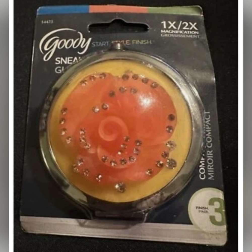 NIP Goody Compact Mirror with Rose Design 1X & 2X Magnifcation